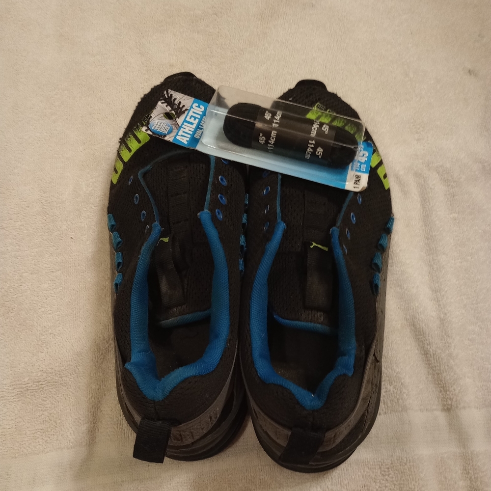 Puma Size 5 - Picture 6 of 6